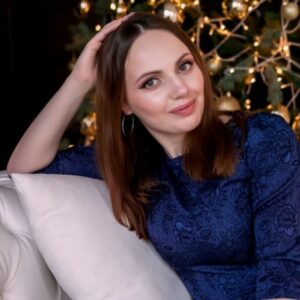 Полина Шустова