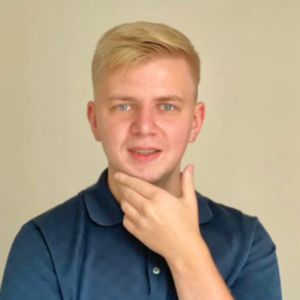 Олег Казаков