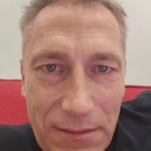Александр Сухомлин